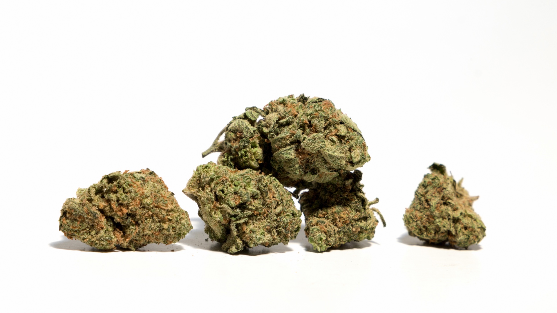 wl-an-eighth-of-weed_141952297.jpg